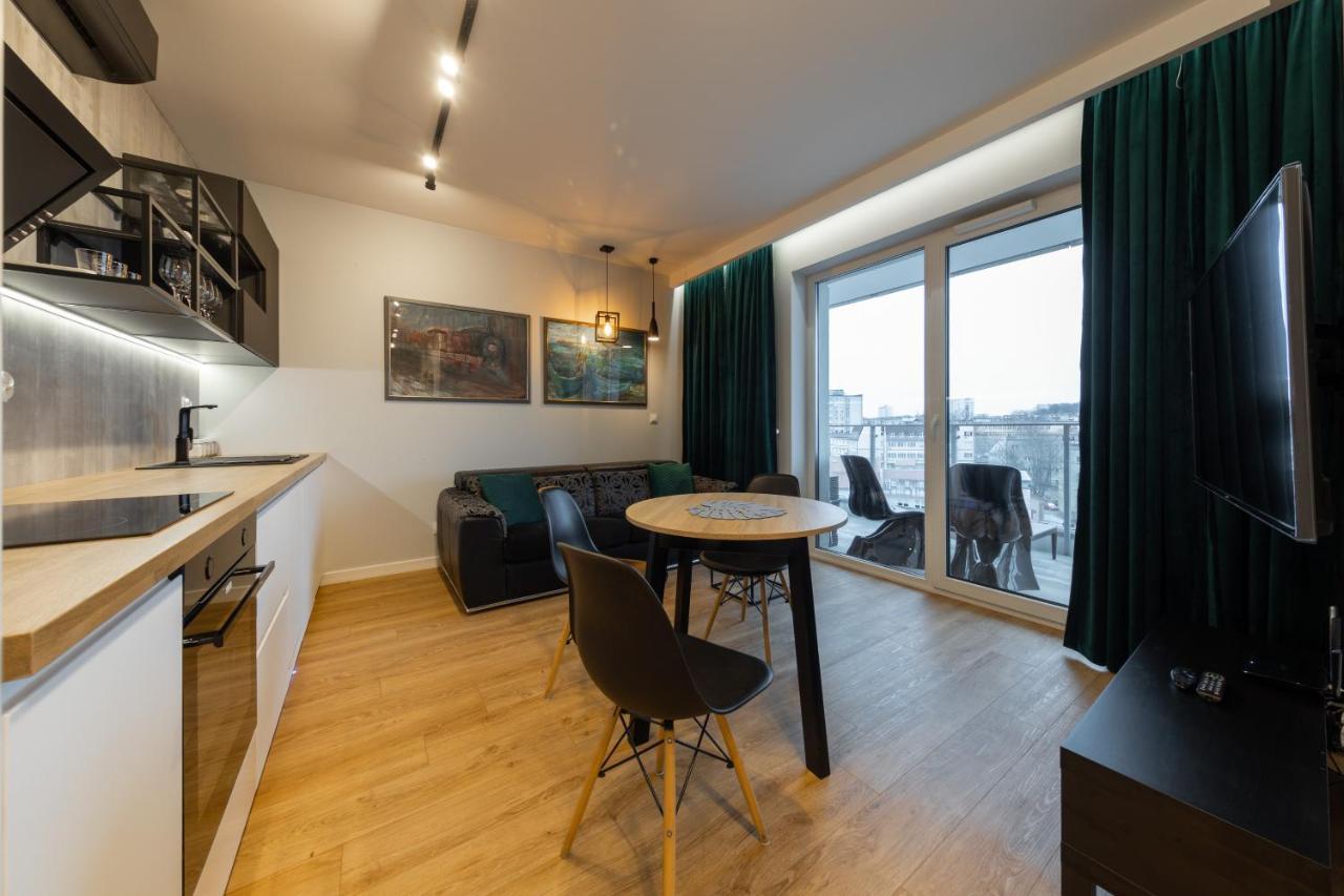 Apartament Luxury Two-Bedroom Бялисток Екстериор снимка