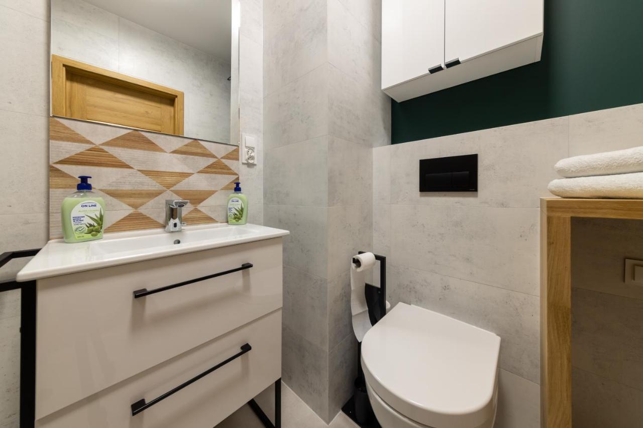 Apartament Luxury Two-Bedroom Бялисток Екстериор снимка