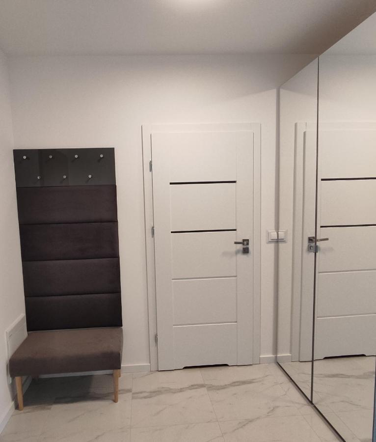 Apartament Luxury Two-Bedroom Бялисток Екстериор снимка