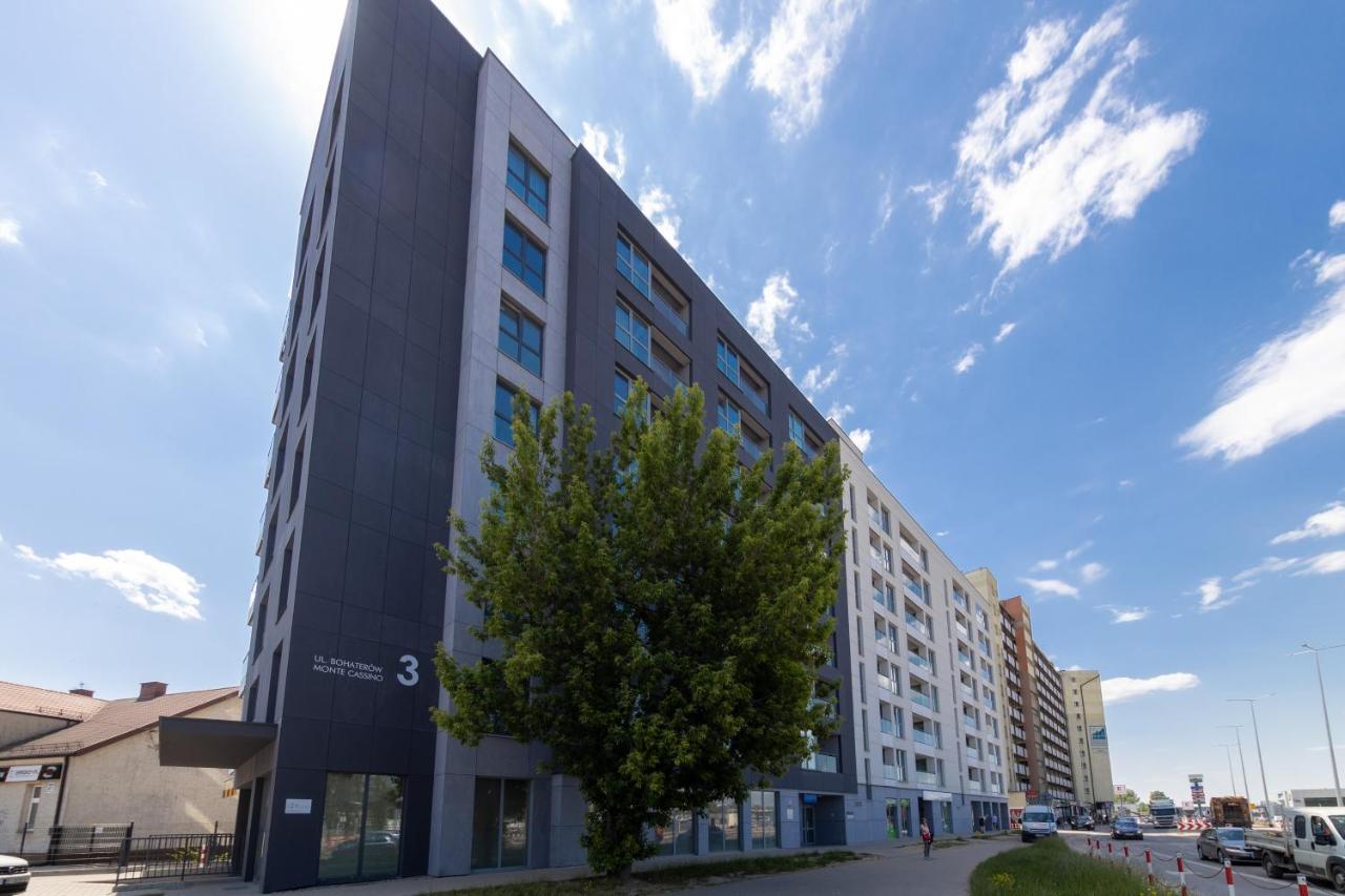 Apartament Luxury Two-Bedroom Бялисток Екстериор снимка